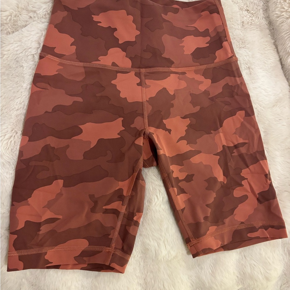 lululemon athletica Camouflage Bike Shorts - Brown and Pink